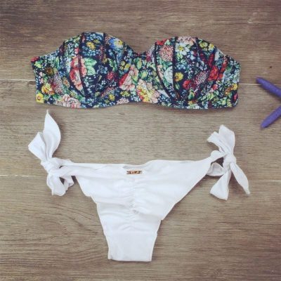 Buy the Brazilian Bikini Blue Floral White G-string at the Bumbum Store